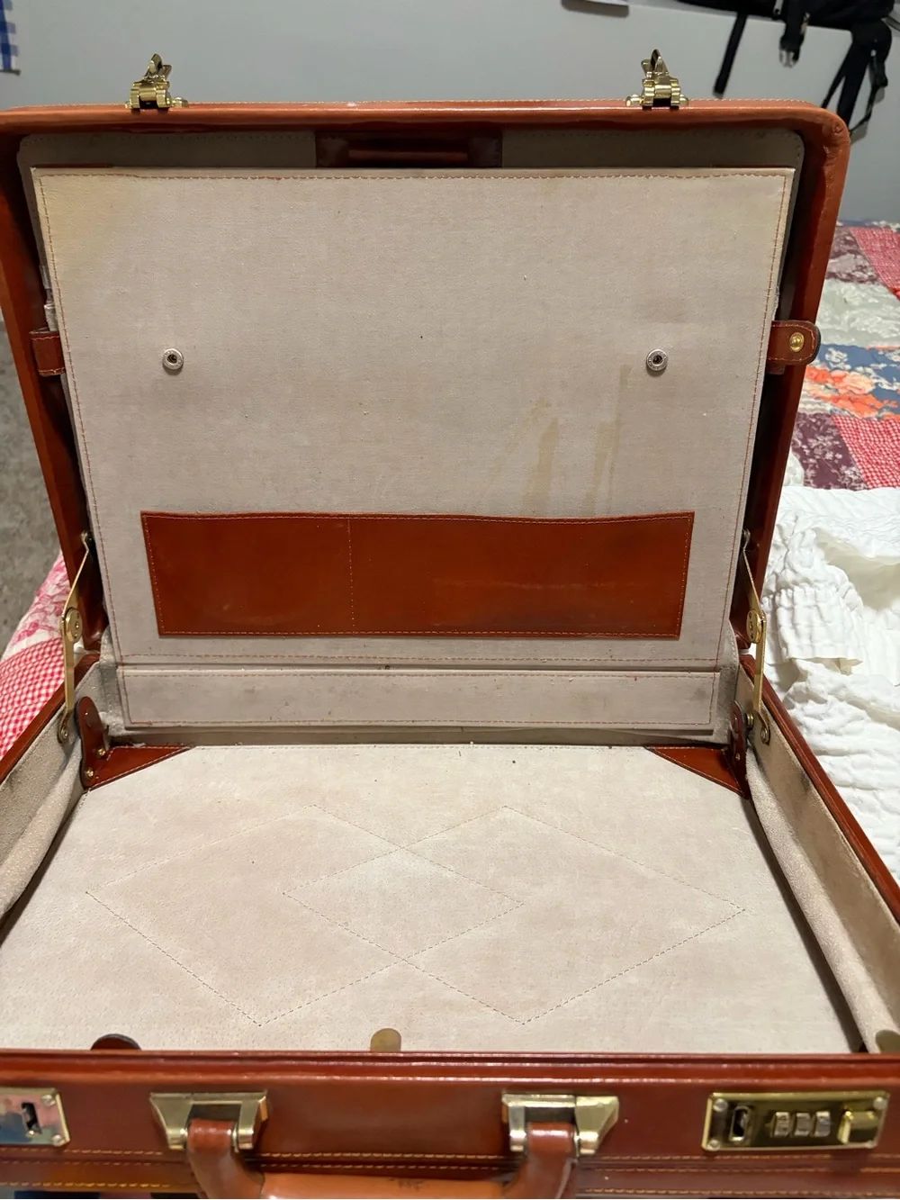 Tan and Cream Leather Briefcase Organizer - code numbers for locking